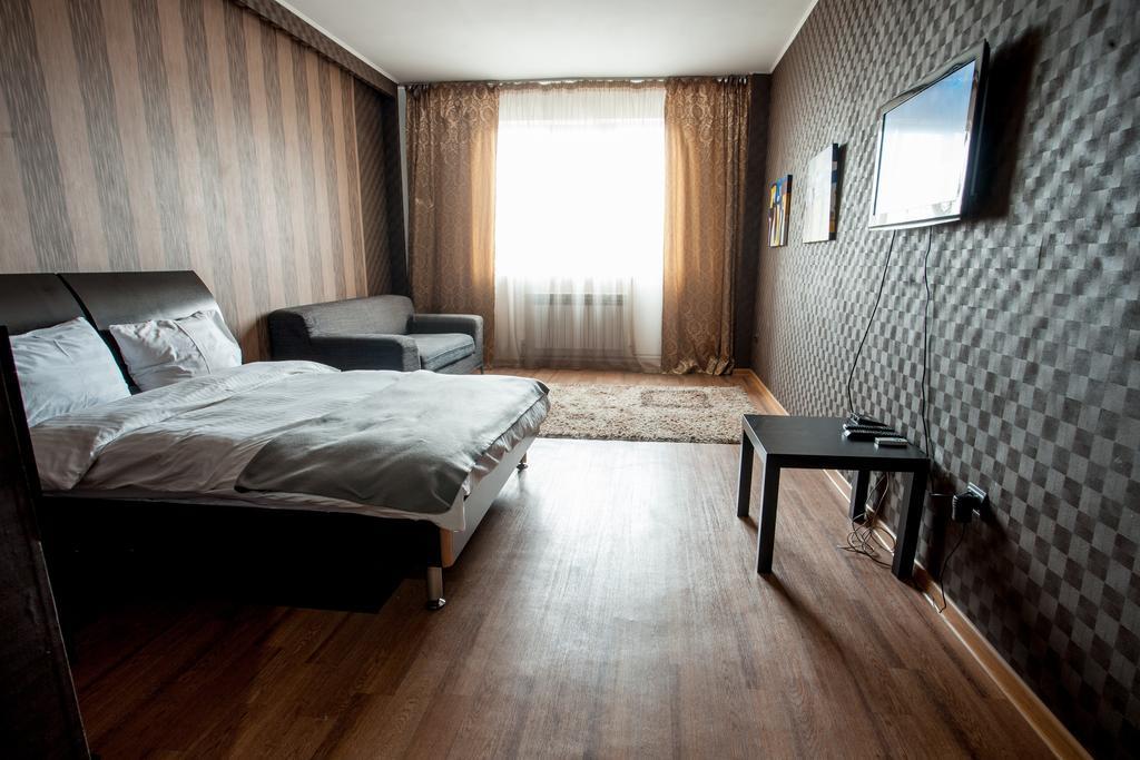 Апартаменты На Маркова Almaty Bagian luar foto